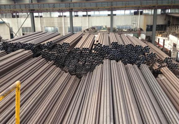 直銷山東無(wú)縫鋼管
