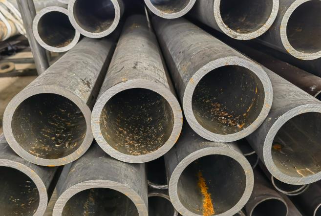 山東大口徑無縫鋼管